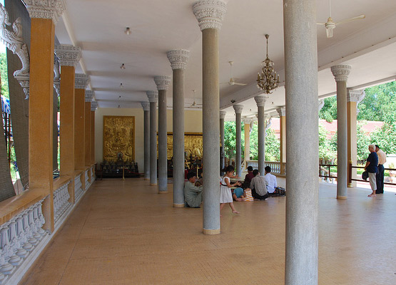 attraction-Inside The Silver Pagoda Phnom Penh.jpg